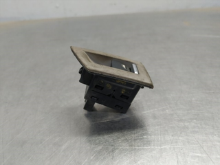 MANDO ELEVALUNAS DELANTERO DERECHO BMW SERIE 5 BE