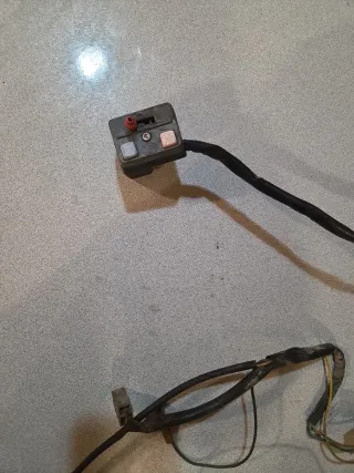 Llave luces Derbi FDS FDX