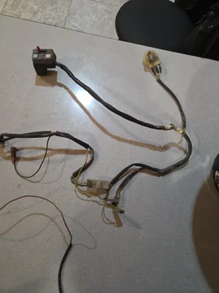 Llave luces Derbi FDS FDX