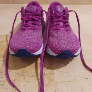 Zapatillas Runnig Asics GT-2000 10  Gel Mujer