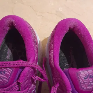 Zapatillas Runnig Asics GT-2000 10  Gel Mujer