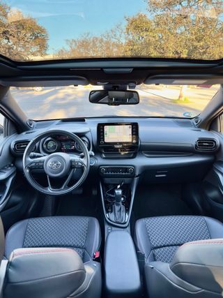 🚘 Toyota Yaris Style Plus Bitono