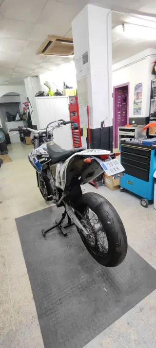 Husaberg 570 Supermotard