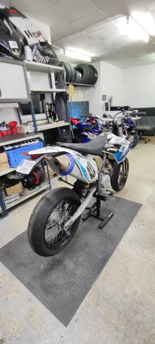 Husaberg 570 Supermotard