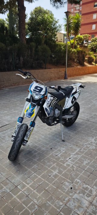 Husaberg 570 FS Supermotard