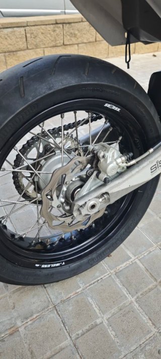 Husaberg 570 FS Supermotard