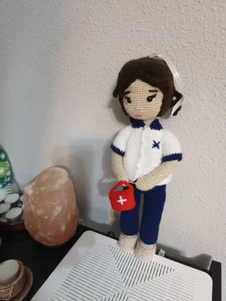 Muñeca Amigurumi Enfermera
