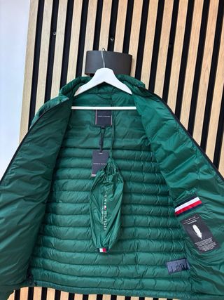 Cazadora plumífero Tommy Hilfiger verde