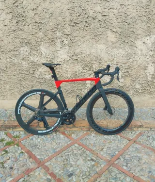 Rueda trasera carretera carbono palos