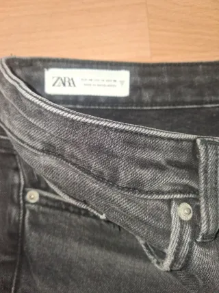 Pantalón Zara Negro Wide Leg Desgastado