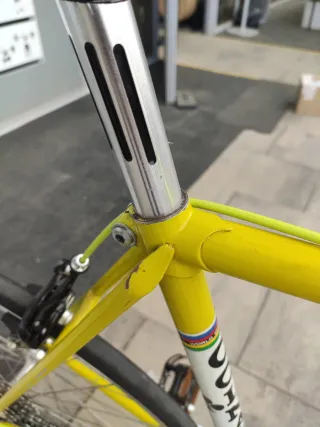 Bicicleta Clásica (pegatina Colnago) Amarilla