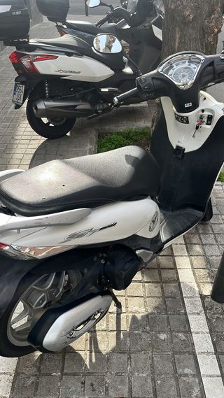 Honda SH Mode Blanca Scooter Automática