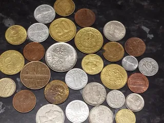 Lote 30 monedas del mundo