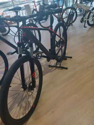 MTB Carbono Rueda 29