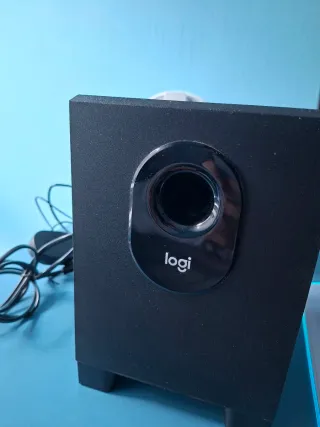 Altavoces Logitech Negros