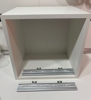 2 Muebles Almacenaje Eket + Rieles Ikea