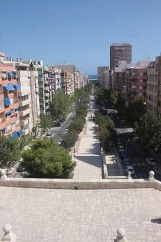 Garaje en alquiler en San Fernando - Princesa Mercedes en Alicante