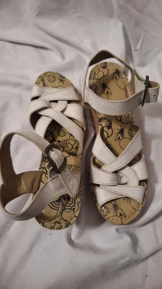 Sandalias blancas mujer