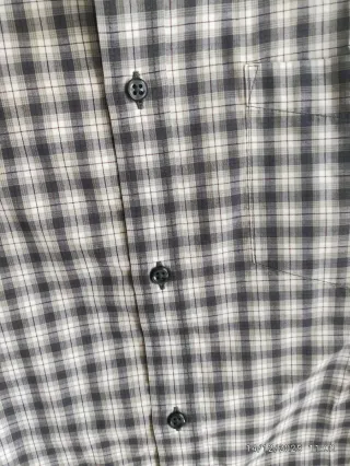 Camisa a cuadros con bufanda multicolor