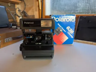 Polaroid 636 Instant Camera