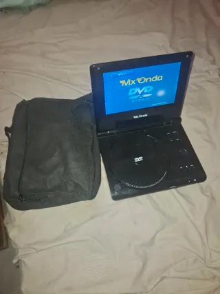 Reproductor DVD Portátil MX Onda MX-DVD8353
