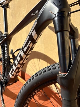 Bicicleta Montaña GHOST Lector 3.9