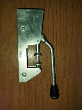 Máquina de cojinetes metálica