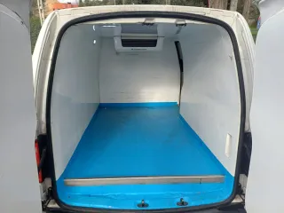 Volkswagen Caddy Maxi 2020 frío industrial