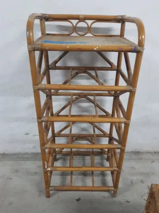 Estantería de mimbre con 4 cajones