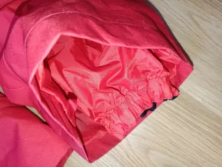 Mono de nieve unisex rojo