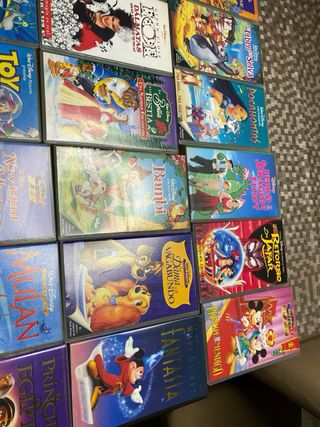 Coleccion de peliculas de Walt Disney en VHS