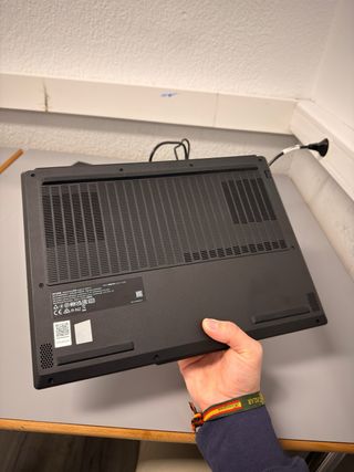 Lenovo Legion 5 RTX 5060 32GB RAM OLED