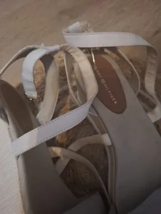 Sandalias Tommy Hilfiger Beige y Gris