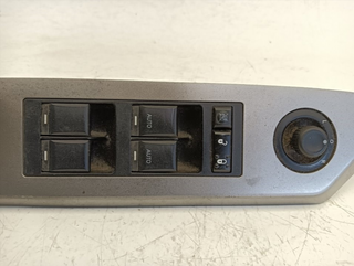 MANDO ELEVALUNAS DELANTERO IZQUIERDO DODGE AVENGE