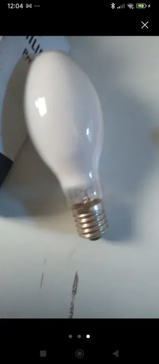 Lámpara Philips halogenuro metálico.