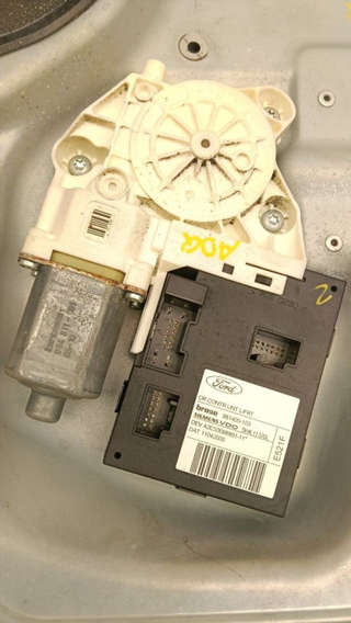 ELEVALUNAS DELANTERO IZQUIERDO FORD FOCUS BERLINA