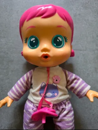 Bambola Cry Babies con ciuccio