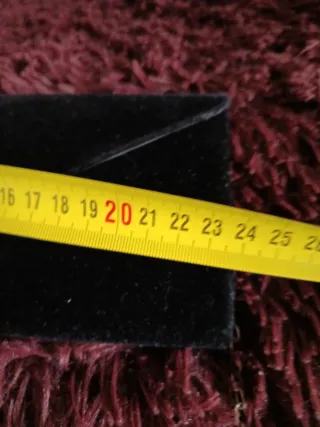 Bolso de fiesta negro de terciopelo