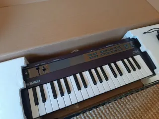 Yamaha Reface DX
