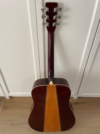 Guitarra acústica Maeari