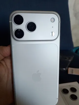 Telefono iphone,ottime condizioni .