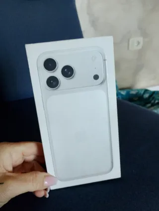 Telefono iphone,ottime condizioni .