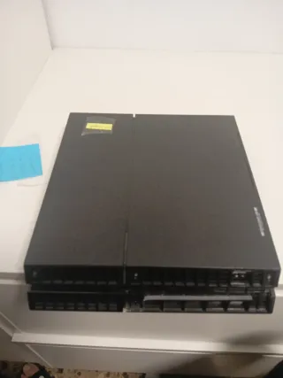 PS4 (PlayStation 4) enciende y se apaga