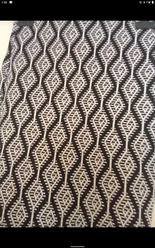 Falda tubo Zara Talla 36 elástica