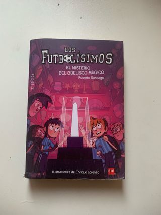 Los Futbolísimos 12: El misterio del obelisco
