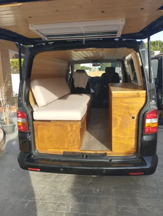 Volkswagen Transporter T5 2009