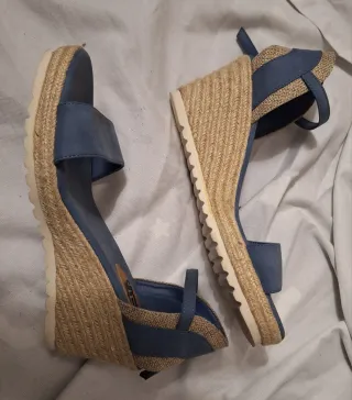 Sandalias Refresh Cuña Azul Talla 41