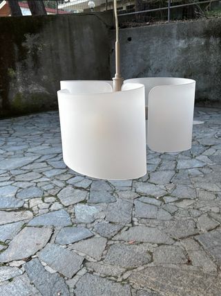 Lampada sospesa design moderno