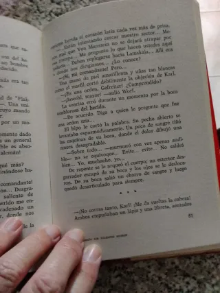 Libro también los valientes mueren.Hans kluberg