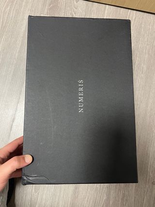 Zapatillas Numeris Negro y Blanco